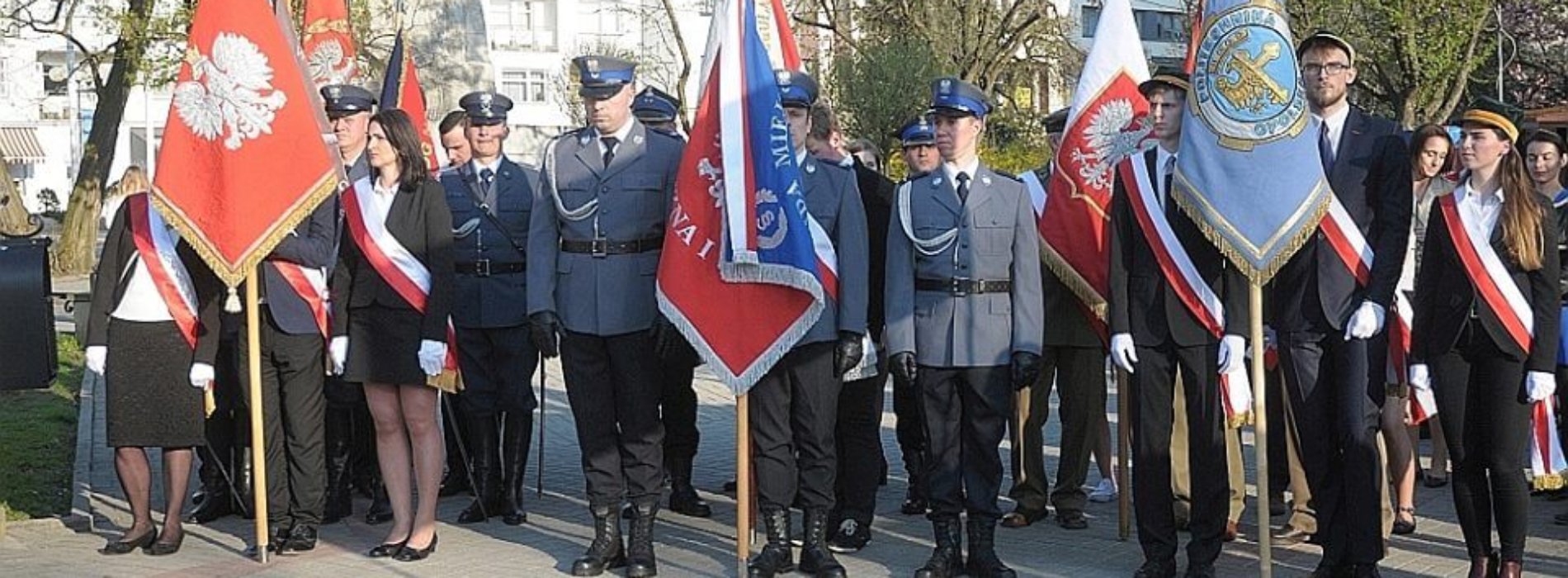 UCZCZONO PAMIĘĆ OFIAR KATASTROFY SMOLEŃSKIEJ