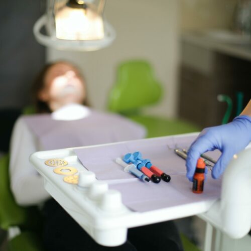 Jakie są rodzaje znieczulenia u stomatologów?
